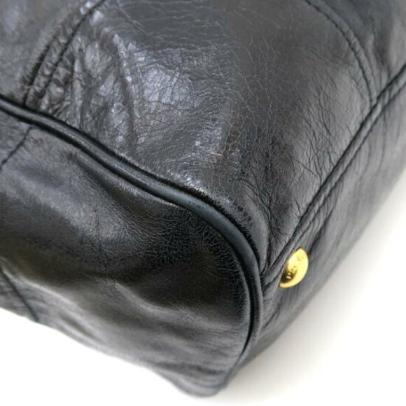 Prada Vitello Handbag - Picture 6 of 9